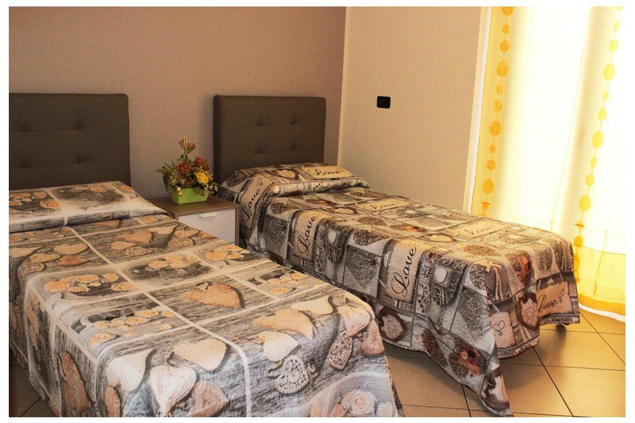 Casa Vacanza "La Chiazza Di Grutti" Grotte  외부 사진